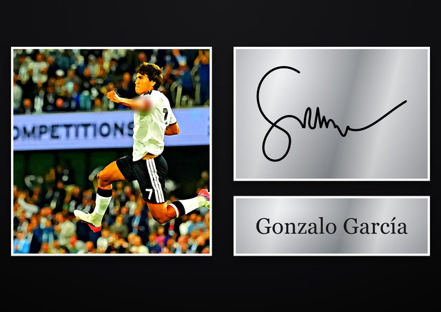 Gonzalo García Fulham pre-printed autograph print